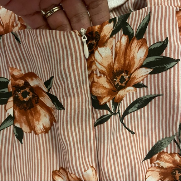 NWT Peach Pinstriped floral plunge 2-in1 Maxi Dress Romper Large Cottagecore - Picture 7 of 10